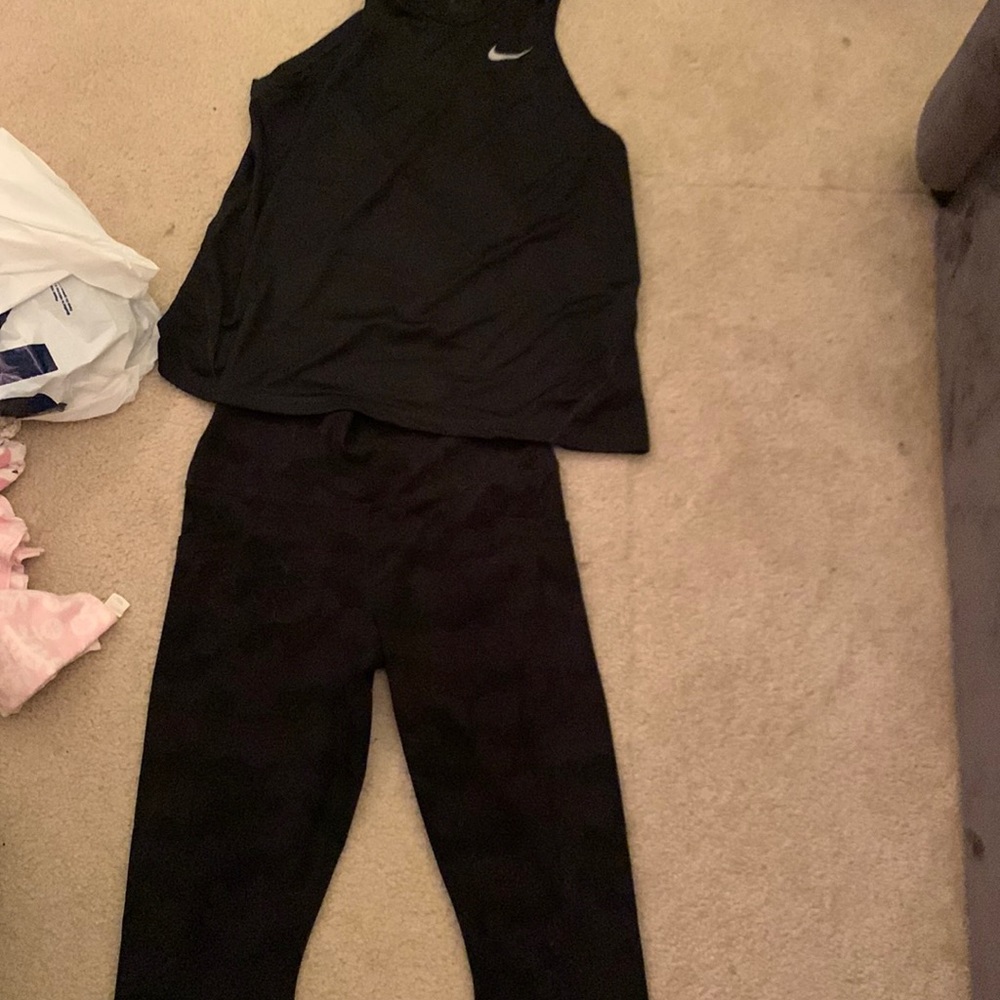 black tank top with black leggings set (i can make changes if you only want one)